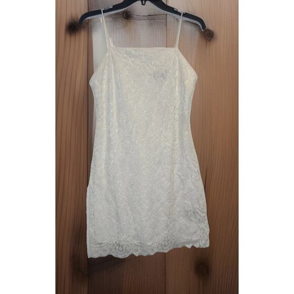 Trixxi Dresses & Skirts - Trixxi White Floral Lace Spaghetti Strap Lined Sundress Mini Dress- M NEW Party